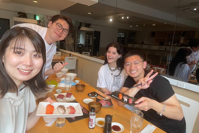2-Hour Tuna Cutting and Sushi Small Group Workshop in Sendagi