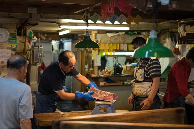 3 Hour Private Walking Tour at Tsukiji Savoring Culinary Delights