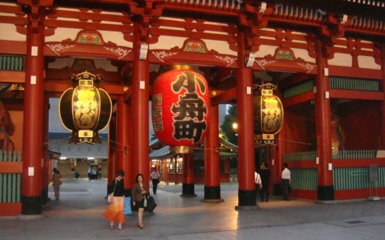 Asakusa: Tokyo’s #1 Family Food Tour