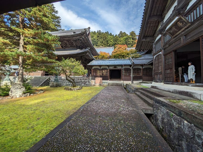 From Kanazawa: Eiheiji Buddhist Temple & Fukui Castle Town - Tour Details