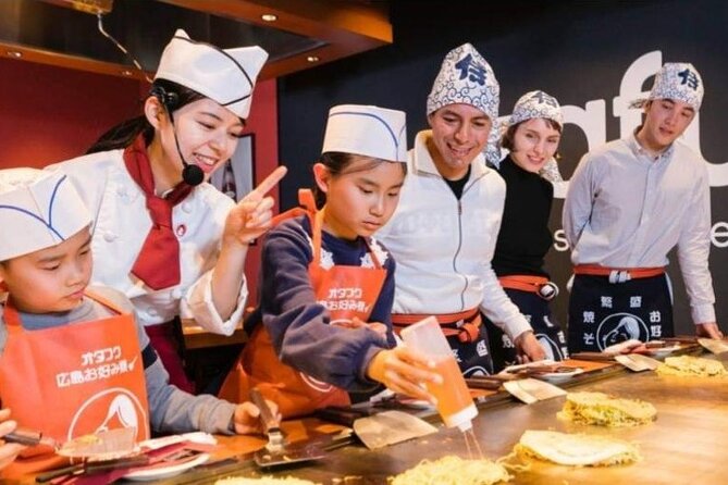 Hiroshima Local Food and Peace Memorial Park 1 Day Walking Tour