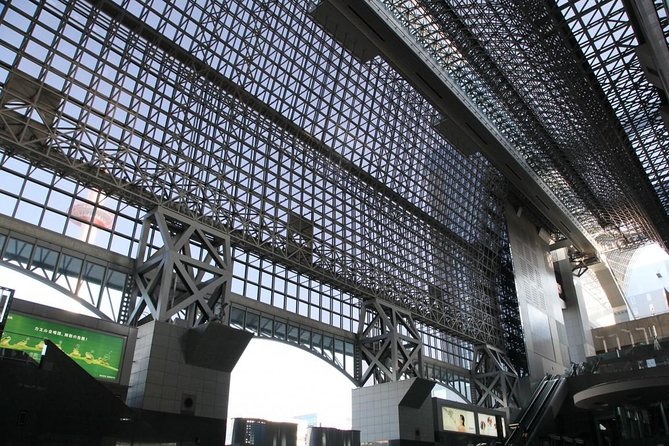 Japan Railway Station Shared Arrival Transfer : Kyoto Station to Kyoto City