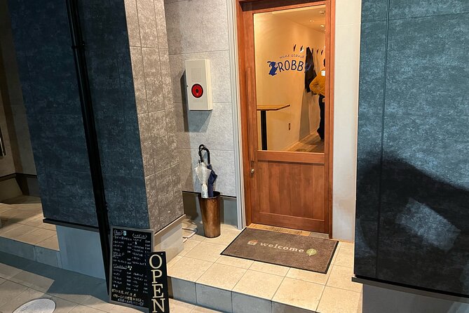 Japanese Food and Bars Tour Around Kansai International Airport