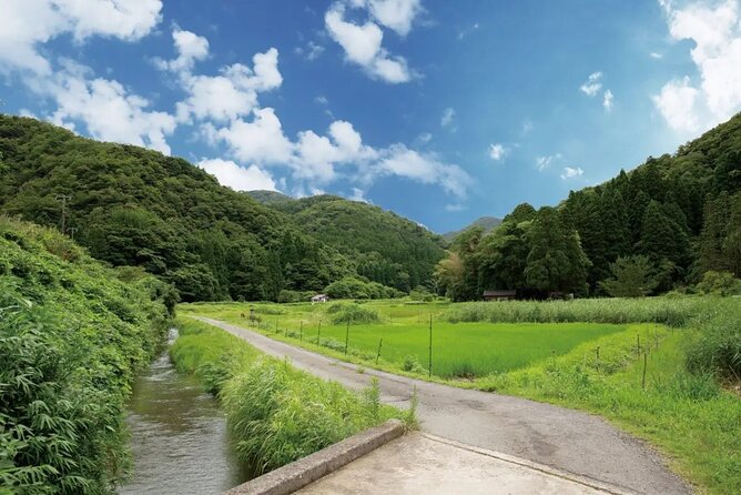 Kinosaki: Rental Electric Scooter – Hidden Alleyways Route – 90 Min