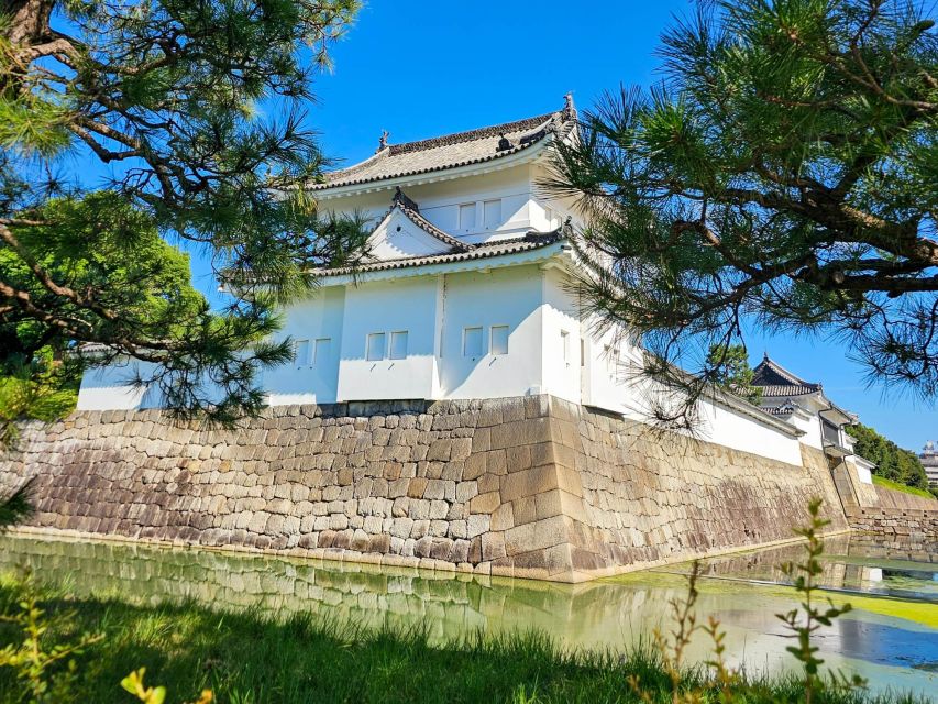 Kyoto: Imperial Palace & Nijo Castle Guided Walking Tour - Tour Description