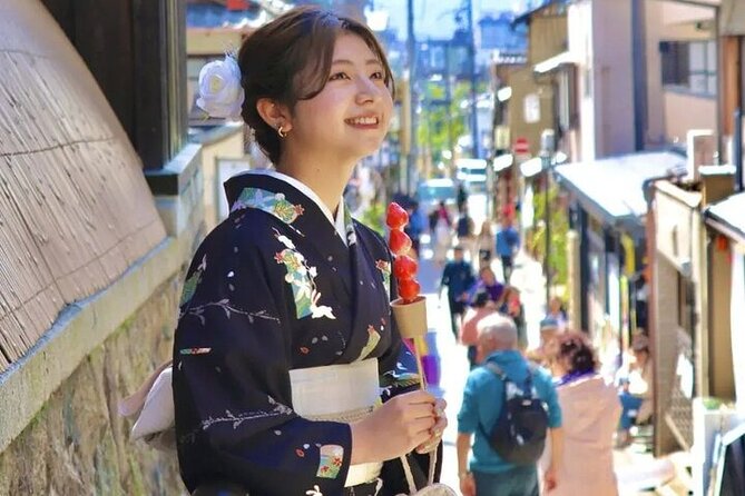 Kyoto Sightseeing in Beautiful KIMONOS (1 Min From Kyoto Station)