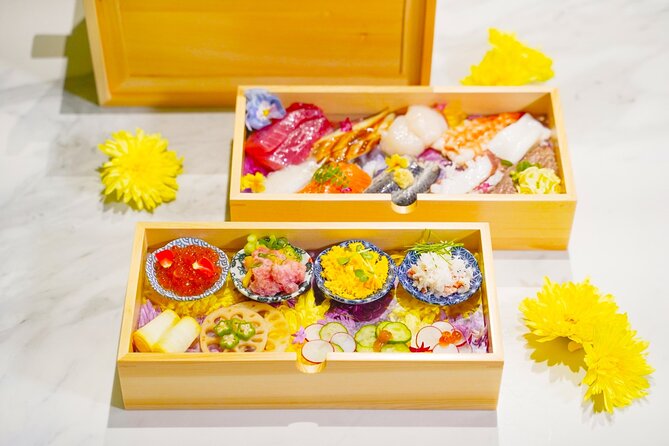 Sushi Making & Cherryblossom Viewing Experience Lunch in Shinjuku