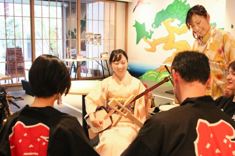 Tokyo Shami: Lets Make a Mini Shamisen and Play It!