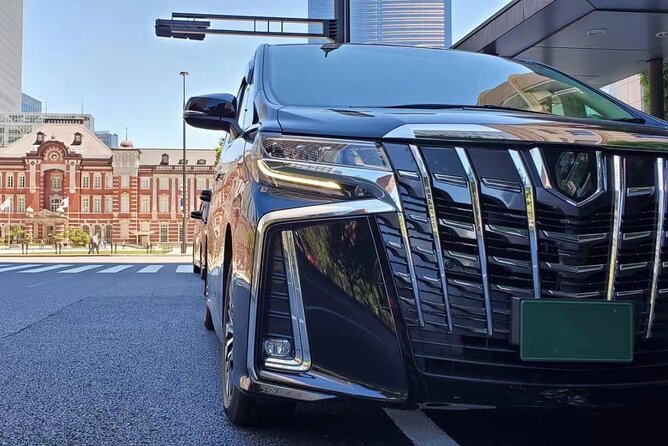 Airport Transfer From Osaka City to Kansai Airport - Vehicle Options and Capacity