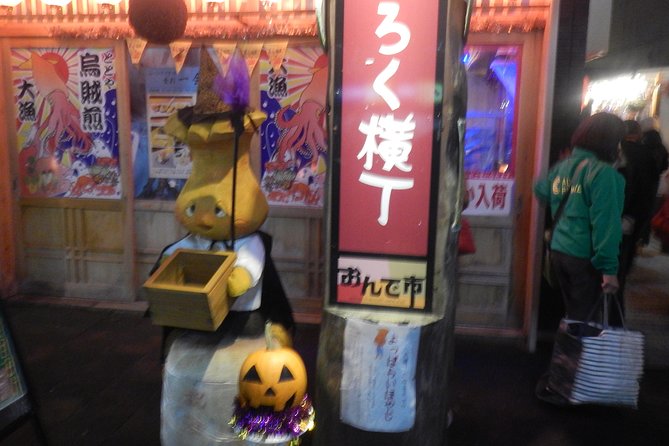 Bar Hopping With Local Food With a Guide - Meeting and Pickup Details