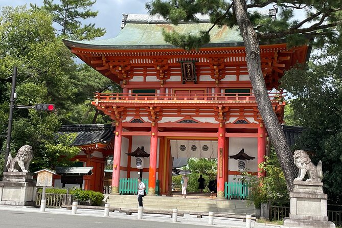 Daitokuji and the Oldest Japanese Sweets Half-Day Private Tour - Tour Itinerary