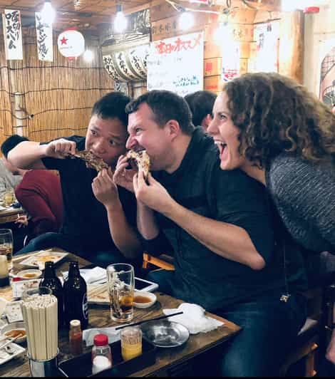 Eat/Drink Like a Local-Taverns & Ramen - Japanese Food and Drink Culture