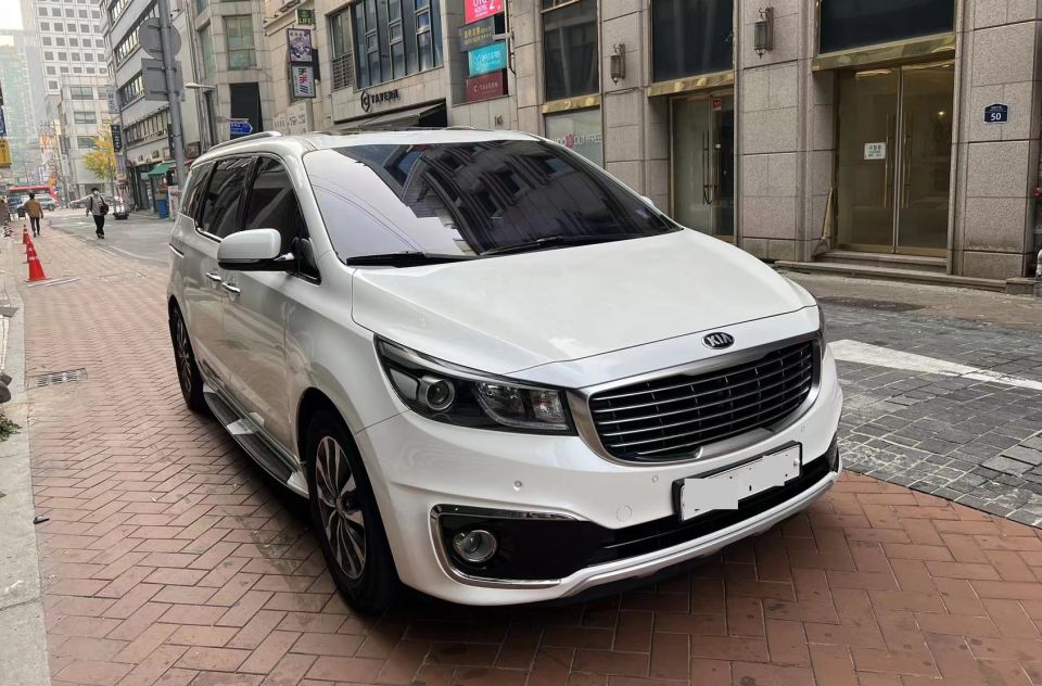 Fukuoka Airport (FUK): Transfer to Fukuoka (Port Hakata) - Service Inclusions for Port Hakata Transfer