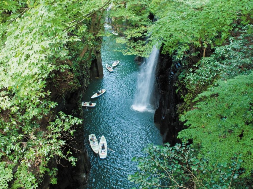 Fukuoka: Takachiho or Minami Aso Customizable 1-Day Tour - Itinerary
