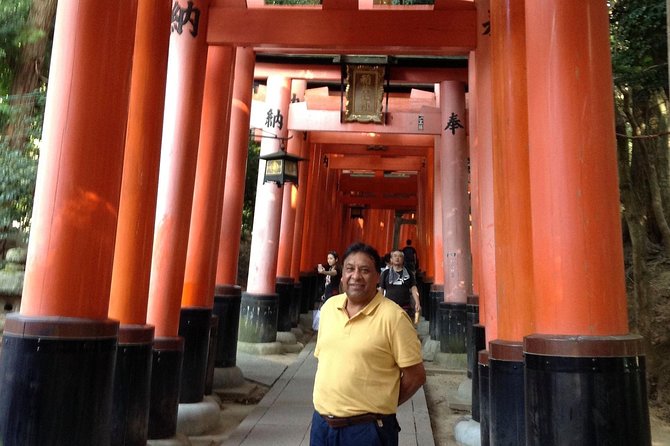 Fushimi Inari ShrineA Local Born in Kyoto Shares the Secret Path Away From Tourists - Insider Tips for Avoiding Crowds
