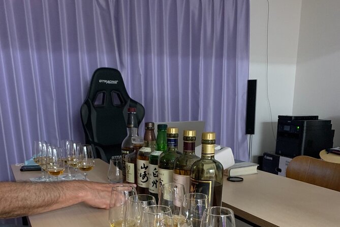 Japanese Whisky Tasting in Tokyo - Selection of Japanese Whiskies