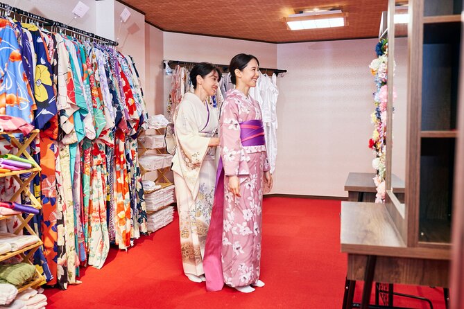 Kimono Rental at Tokyo Maikoya - Hairstyling and Accessories