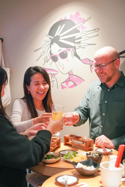 Kyoto : 3-Hour Bar Hopping Tour in Pontocho Alley at Night - Tour Description