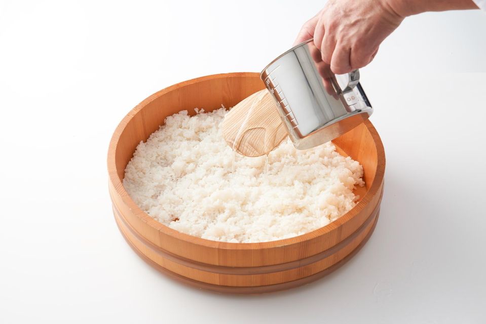 Kyoto: Cooking Class, Learning How to Make Authentic Sushi - Activity Description