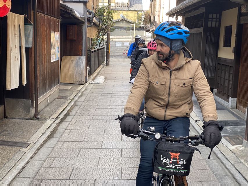 Kyoto: Full-Day City Highlights Bike Tour With Light Lunch - Inclusions