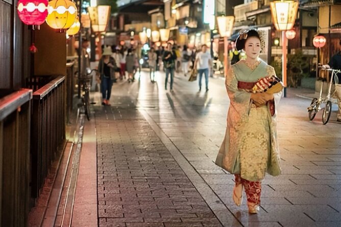 Kyoto's Higashiyama: Tradition, Art & Religion Tour - Meeting and Pickup