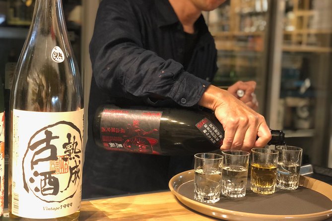 Luxury Tokyo Sake, Cocktail, Whisky and Pairing Tour - Sake Tasting Experience