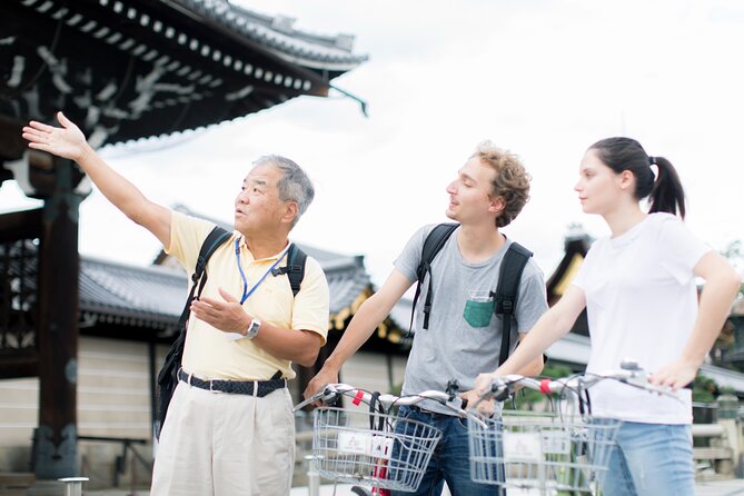 Private Cycling Tour by E-Bike (Am; With an Authorized Guide) - Meeting Point Details