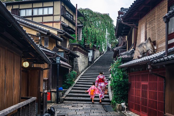 Private Kyoto Tour for Families With a Local, 100% Personalized - Local Tips and Discovery