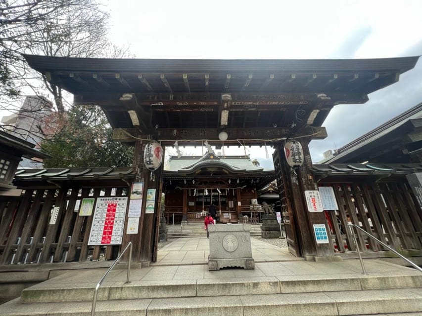 Tokyo Asakusa to Ueno, 2 Hours Walking Tour to Feel Japan - Group Size and Language Options