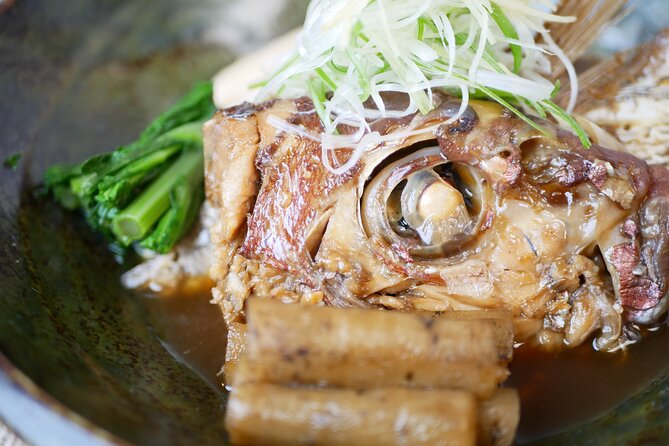 Tsukiji Outer Market Walking and Cooking Experience - Accessible Features