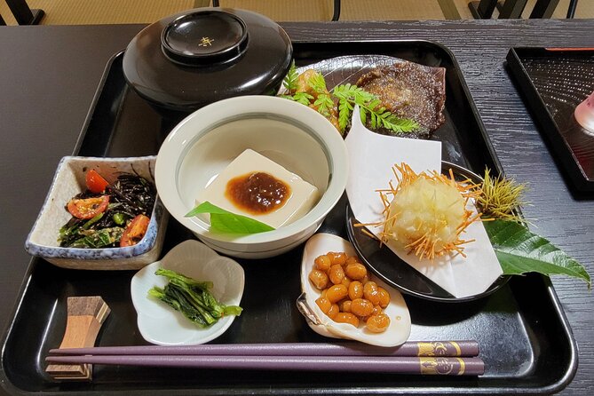 Experience Zen Meditation or Sutra Copying, and Enjoy Vegetarian Food With a Monk - Meeting Point