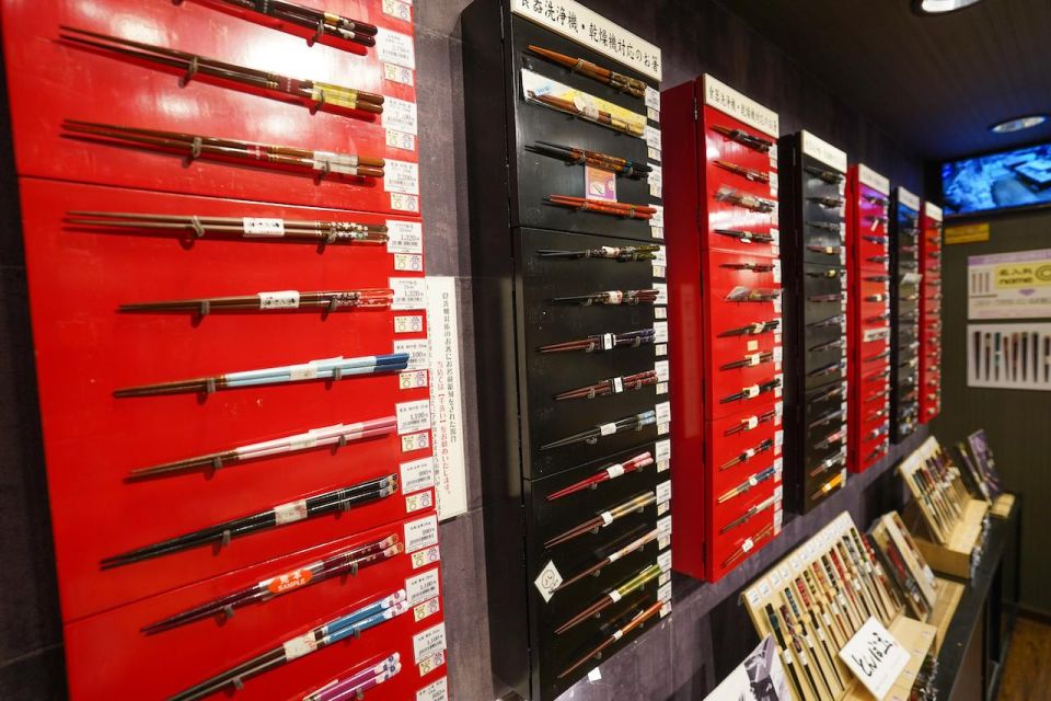 Kyoto: Walking Tour in Gion With Breakfast at Nishiki Market - Cultural Experiences