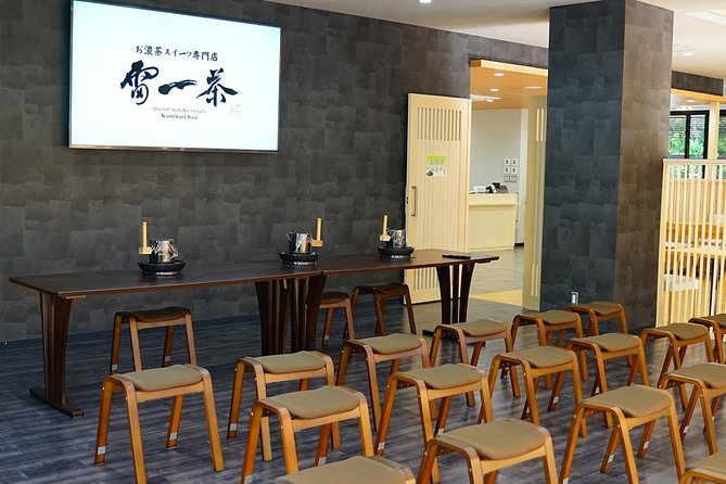 No Bitter Matcha! Casual Tea Ceremony Experience With the Finest Tea Leaves - Group Size and Duration