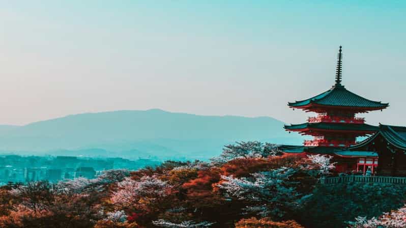 Osaka : Must-see & Hidden Gems Walking Tour - Tour Description