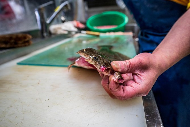 Special Access at Toyosu Fish Market With Hotel Pick up - Additional Information