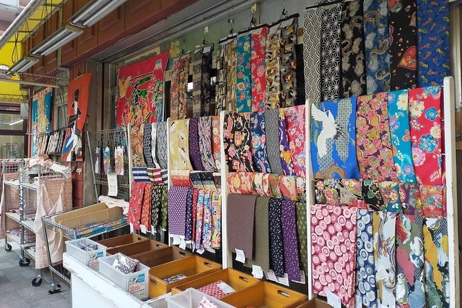 Tokyo Highlights, Asakusa, Ueno, Yanaka Walking - Strolling Through Yanakas History