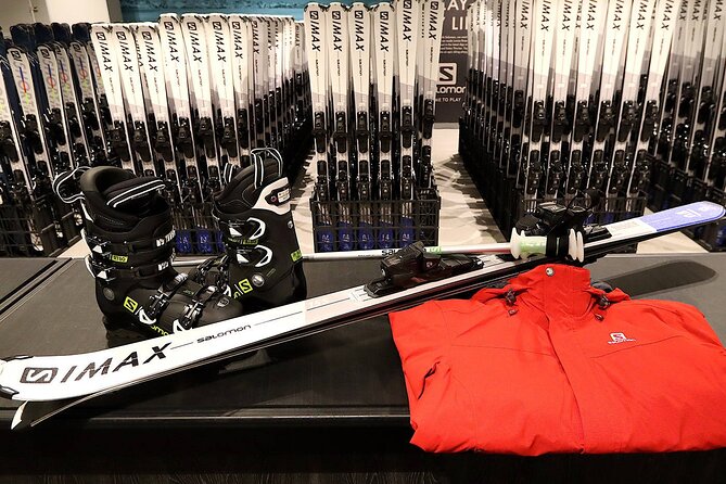 First Ski at Hokkaido Ballpark F Village . 1hour Private Lesson. - Refund Policy