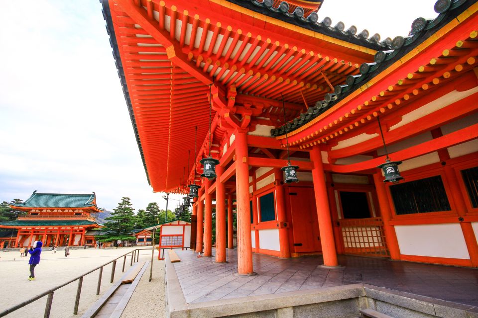 Kyoto: Imperial Palace & Nijo Castle Guided Walking Tour - Important Information