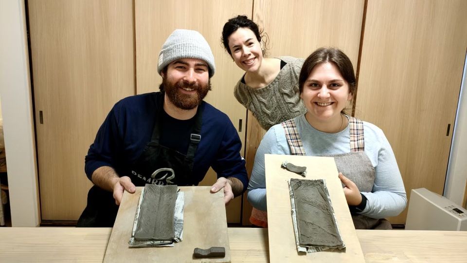Osaka: Private Workshop on Traditional Japanese Ceramics - Workshop Inclusions