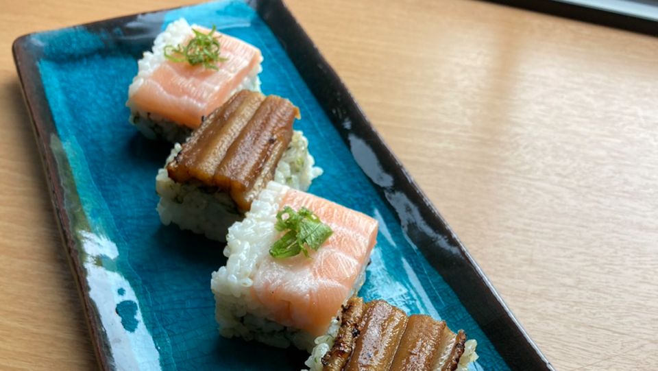 Osaka: Sushi Class in Dotonbori - Accessibility Information