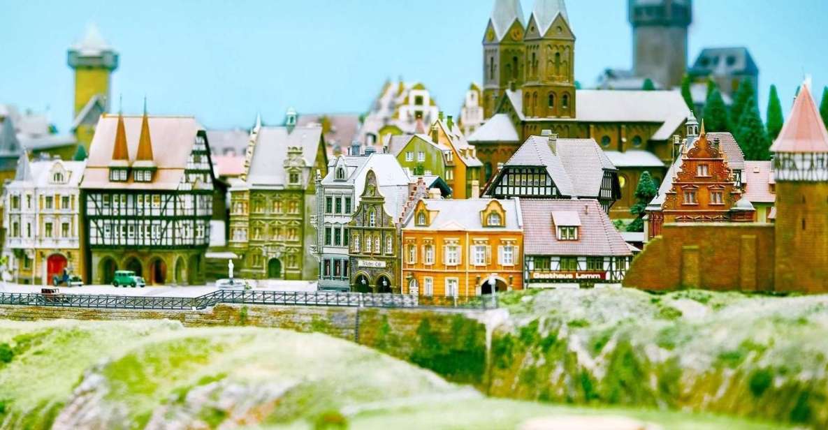 Tokyo: Small Worlds Tokyo Entry Ticket - Customer Reviews and Ratings