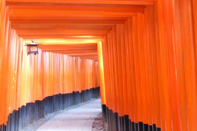 Fushimi Inari ShrineA Local Born in Kyoto Shares the Secret Path Away From Tourists - Meeting and Pickup Information