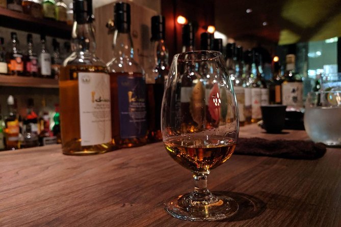 [INPUT TEXT TRANSLATED INTO English]:"MEMBERS-ONLY-BAR-HOPPING"Discover Your Special Whiskey in Tokyo! - Meeting Point and Pickup