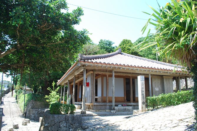 Port Pick-Up: Naha Private Tour Licensed Guide& Vehicle - Frequently Asked Questions