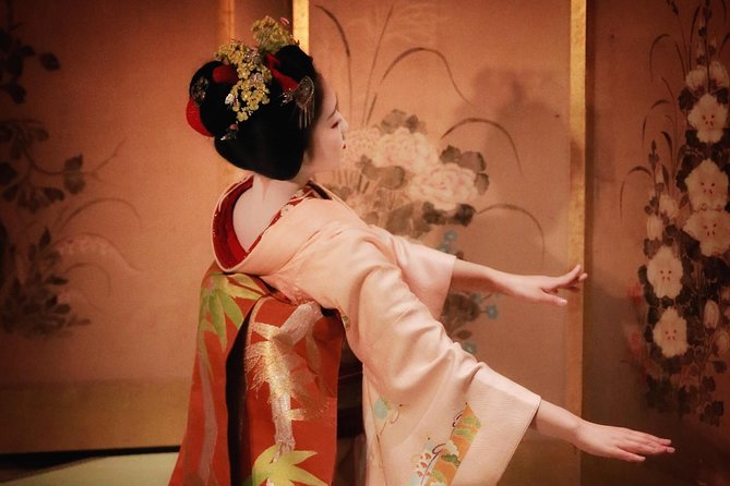 Small-Group Dinner Experience in Kyoto With Maiko and Geisha - Traveler Photos