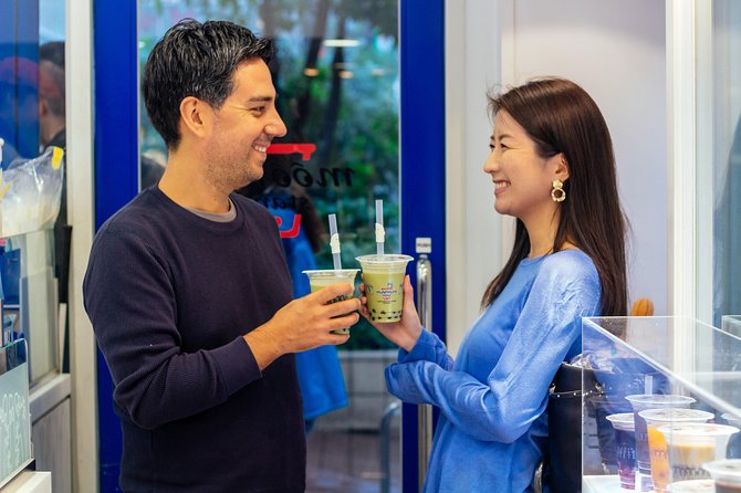 The 10 Tastings of Tokyo With Locals: Private Street Food Tour - Sampling Crispy Tempura Wonders