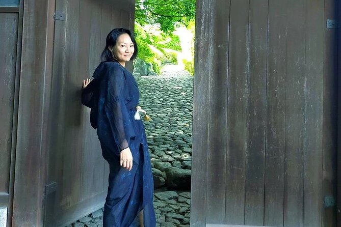 Tour of Antique Shops, Cultural Stores Known Only to the Locals - Experience Overview