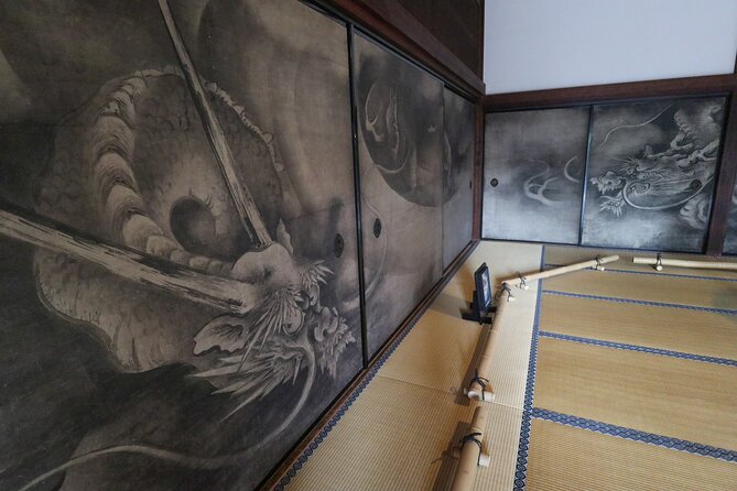 [W/Lunch] Kyoto Highlights Bike Tour With UNESCO Zen Temples - Guide and Group Details