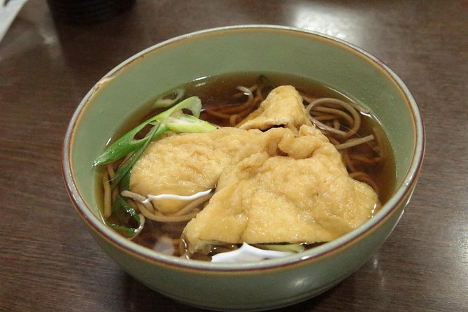 Inside of Fushimi Inari - Exploring and Lunch With Locals - Traveler Experience