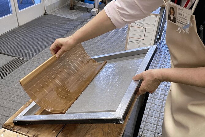 Mino Washi Lantern Making 1 Day Tour From Nagoya - What to Bring